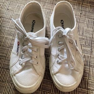 Superga Classic White Canvas EU 36/US 6
